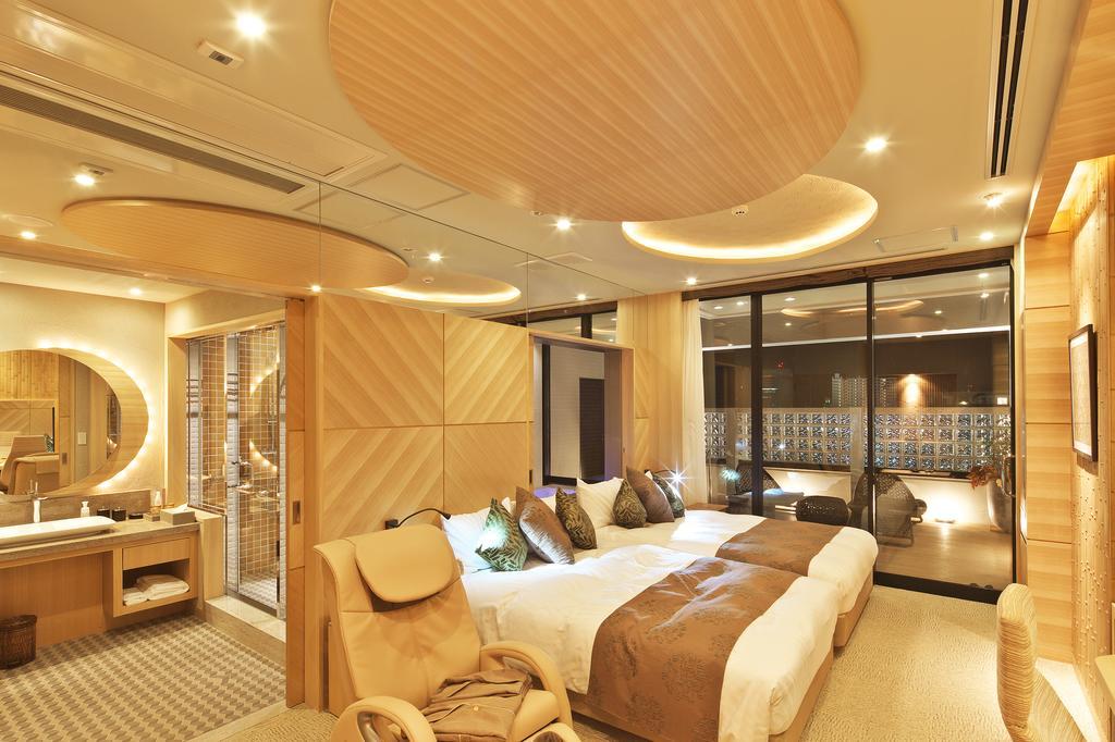Hotel Coco Grand Такасаки Екстериор снимка