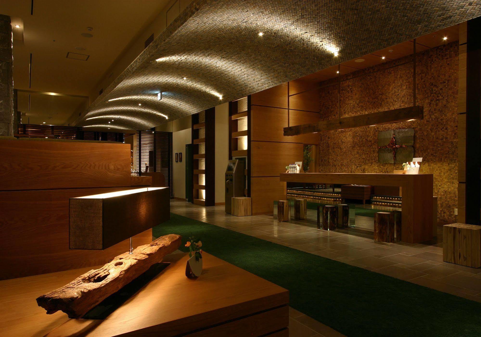 Hotel Coco Grand Такасаки Екстериор снимка