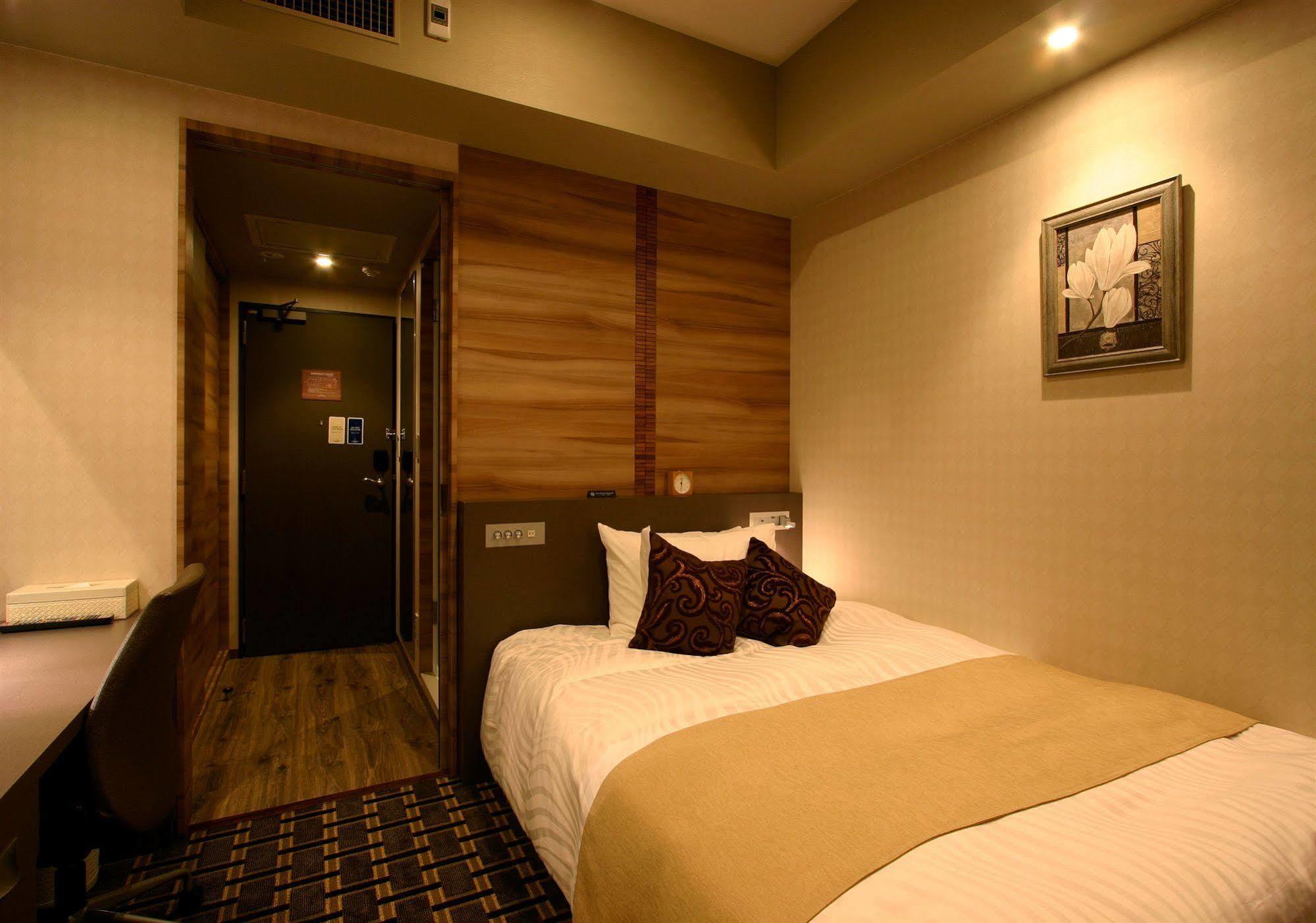 Hotel Coco Grand Такасаки Екстериор снимка
